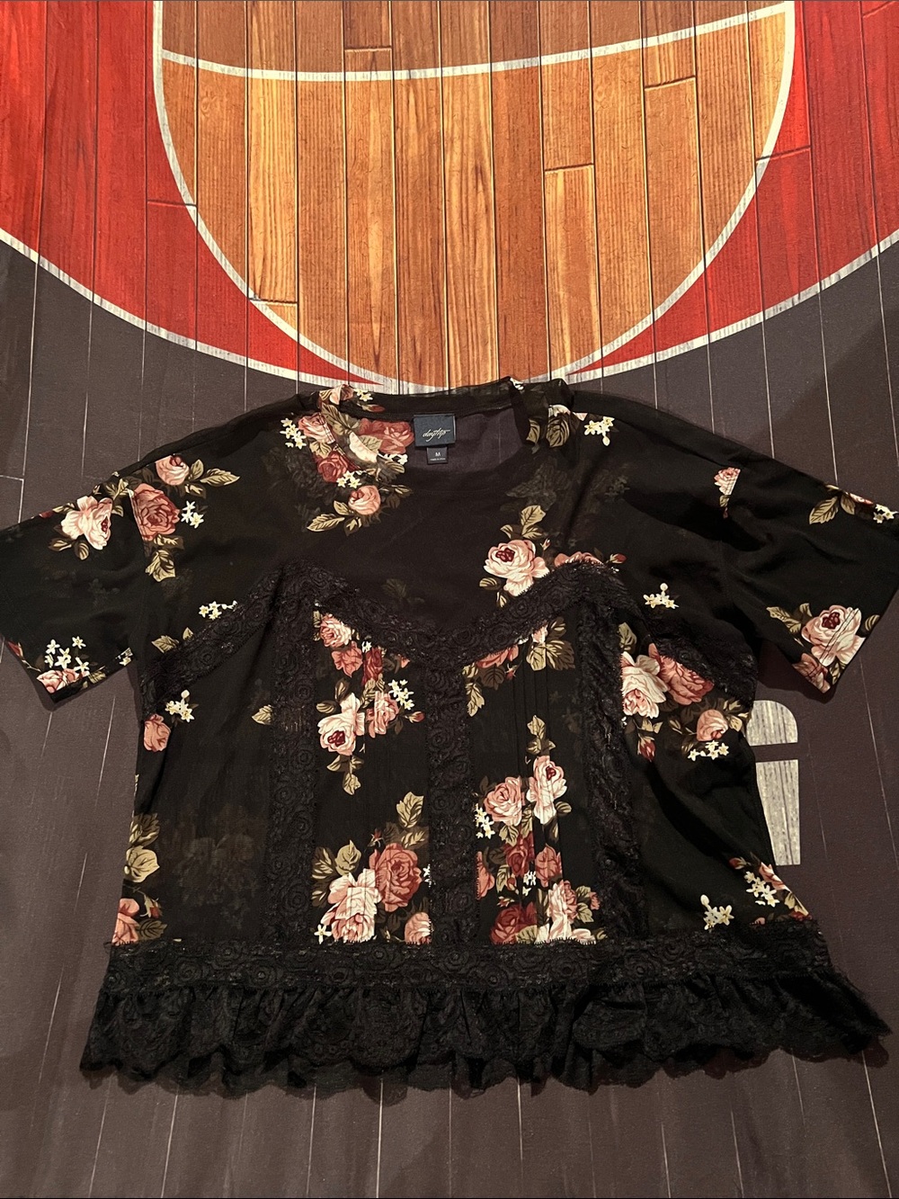 Daytrip Black Floral Lace-Trim Short Sleeve Top